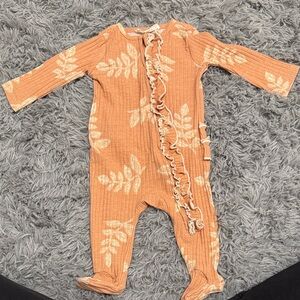 Jessica Simpson Rust Leaf Print Kids Footie